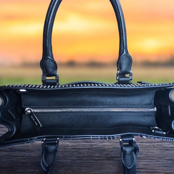 Michael Kors Medium Dillon Studded Leather Satchel π€ Luxury Designer Bag - Picture 8 of 16